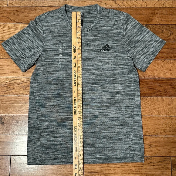 Men's Adidas Axis Aeroready Tech Tee Static Design Short Sleeve Size Small - Picture 5 of 6